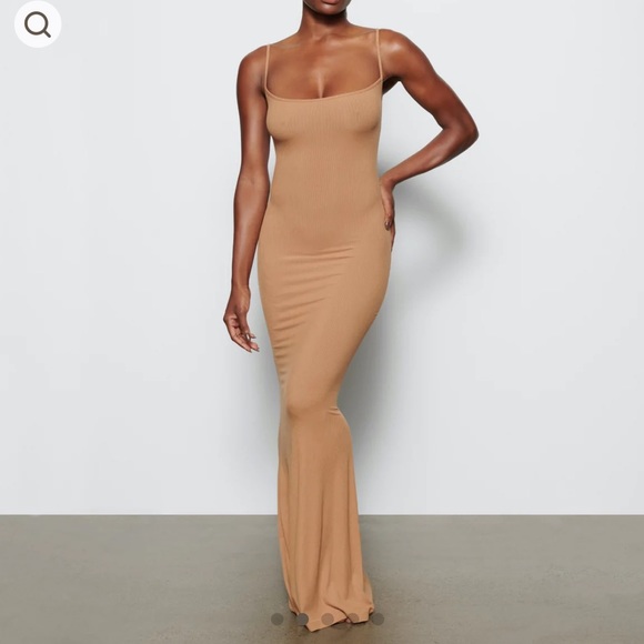 SKIMS Soft Lounge Long Slip Dress - Picture 2 of 6